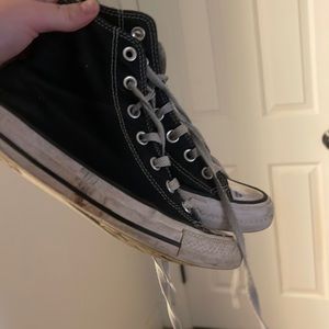 black converse high tops